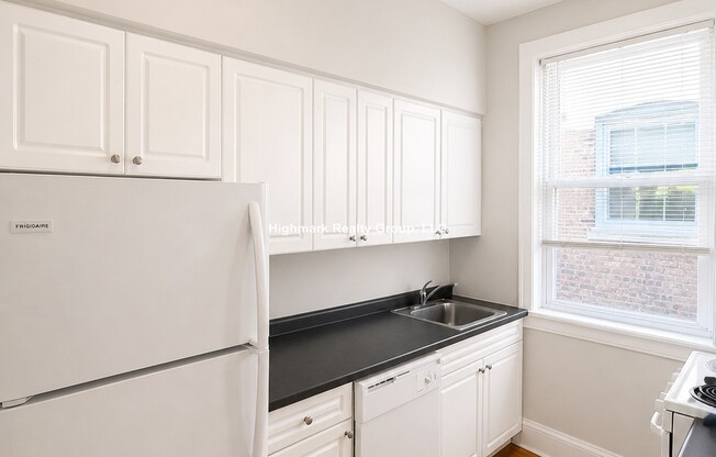 327 Kedzie St, Evanston IL 1