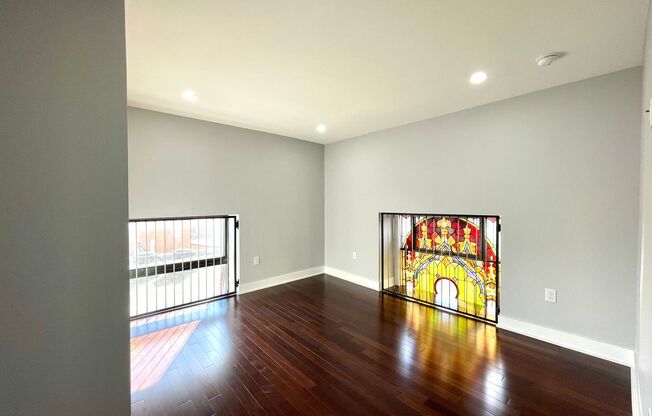 Old Brick Lofts - 300 Richmond Street