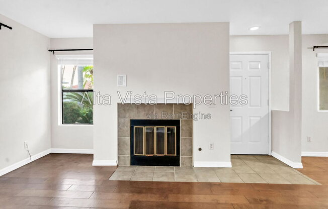 2 beds, 2 baths, 927 sqft, $2,849, Unit 104