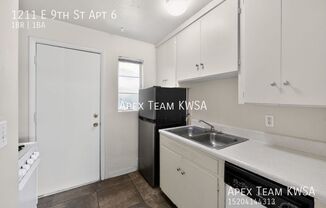 1211 E 9 ST