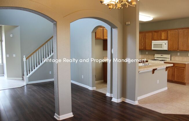 Available Now!! Big 4 Bedroom Home In A Gated Community!!!
