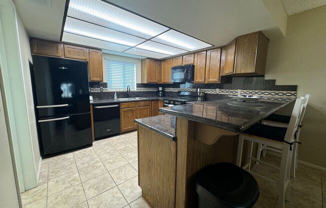 2 beds, 2 baths, $1,900, Unit # 2