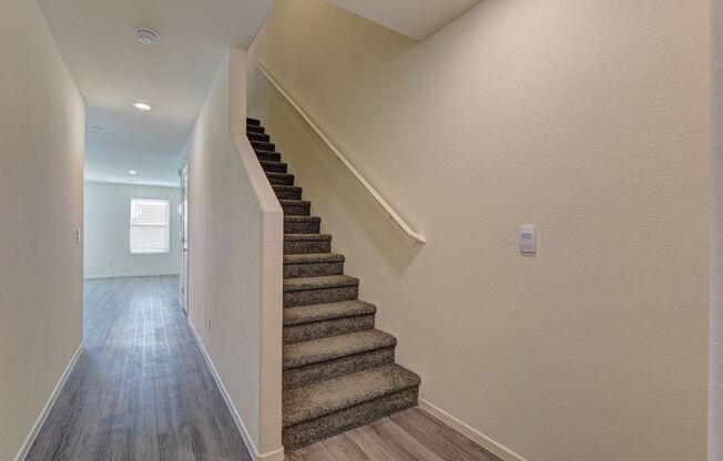 Brand new 3 bedroom Town House by DR Horton Home in Skye Hills Masterplan community