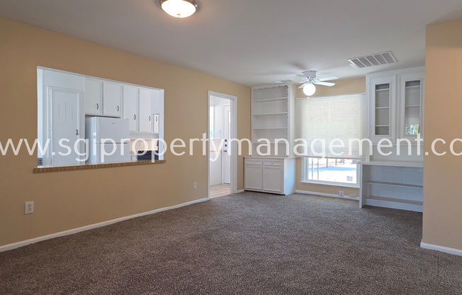 402 S STORY RD