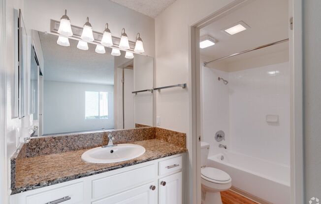 2 beds, 2 baths, 967 sqft, $2,620, Unit # 020