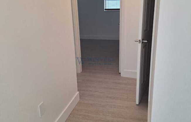 115 SW 11th St