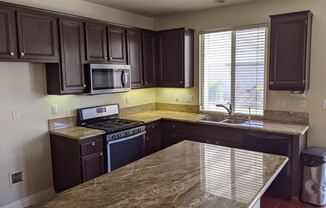 15559 Sharon Ct