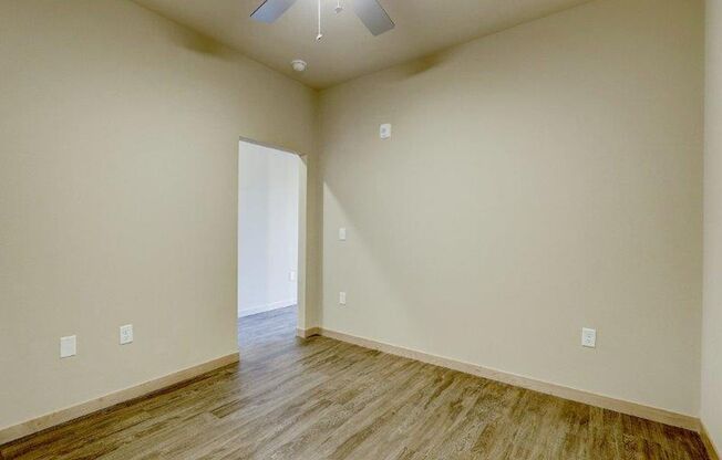 1 bed, 1 bath, 592 sqft, $1,625, Unit 418
