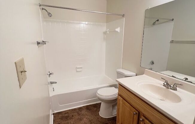 2 beds, 1 bath, 903 sqft, $1,775, Unit 315 #1A