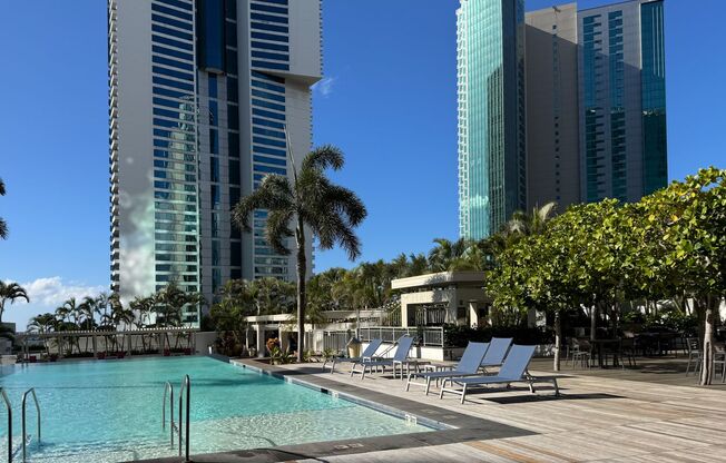 1 bed, 1 bath, $3,200, Unit APARTMENT 1607