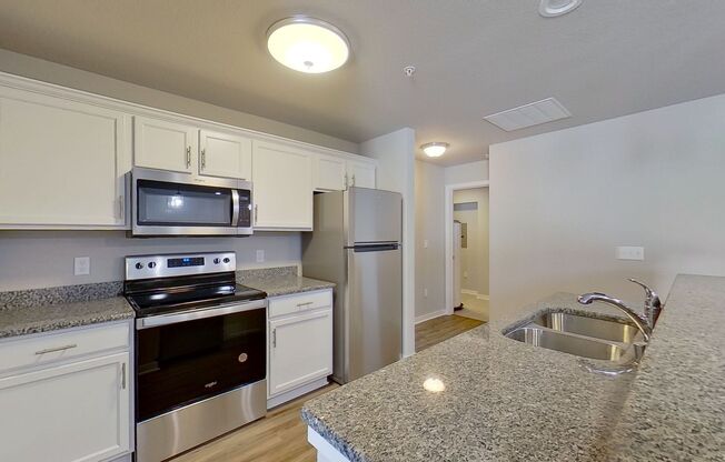 1 bed, 1 bath, 1,021 sqft, $1,465, Unit 77