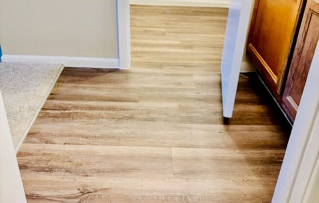2 beds, 1 bath, 830 sqft, $1,275, Unit 107