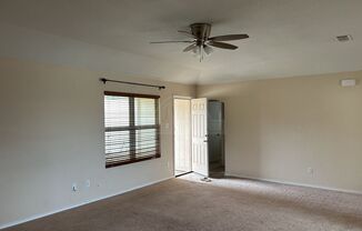 3 beds, 2 baths, $1,650