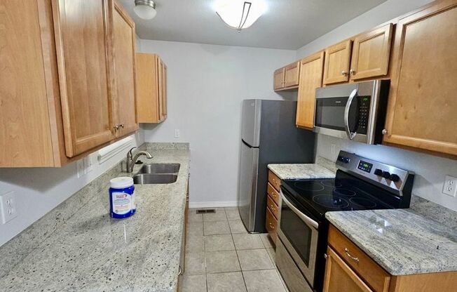 Great 2 bedroom condo in Old Colorado City!