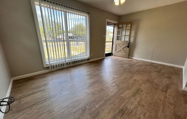 2Bed/1Bath Available