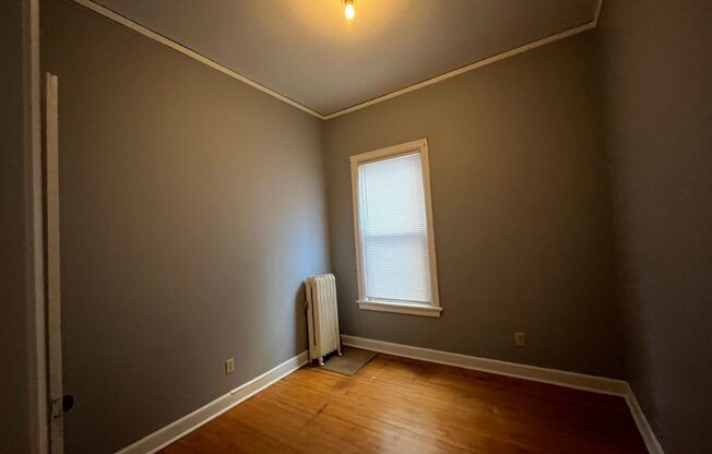 1830 N. Oakland Ave.