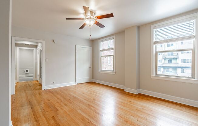 Studio, 1 bath, 362 sqft, $1,324, Unit 613