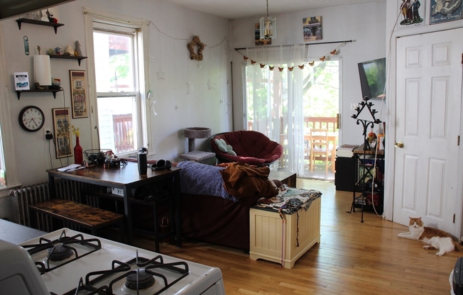 292 SMT AVE