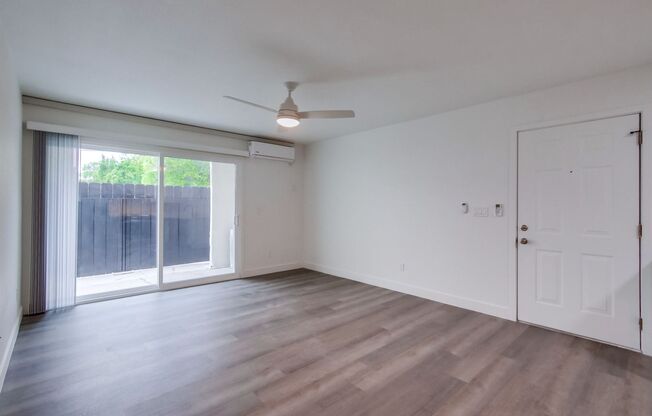 1 bed, 1 bath, 576 sqft, $2,495, Unit 6