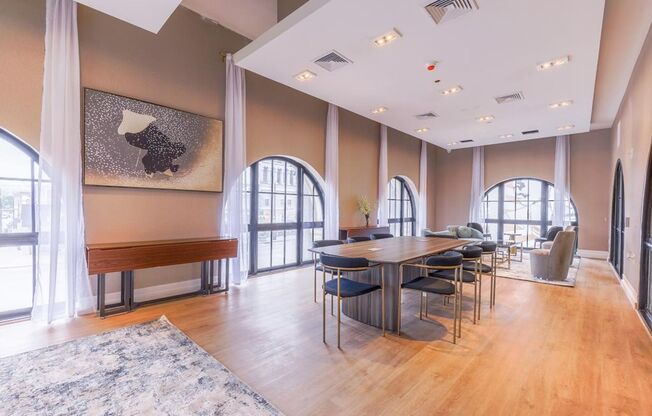 Studio, 1 bath, 325 sqft, $2,200, Unit 311