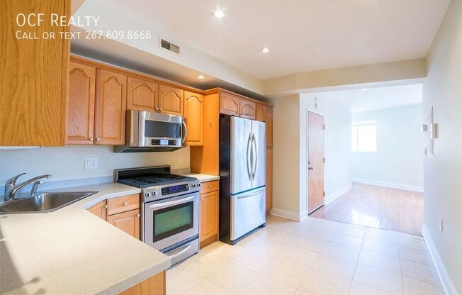 1128 E PASSYUNK AVE