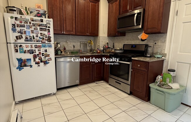 31 MANSFIELD ST