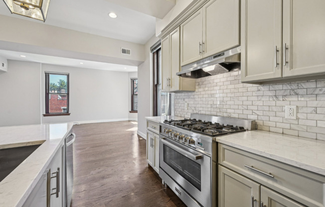 2 beds, 2 baths, 1,251 sqft, $2,995, Unit 306