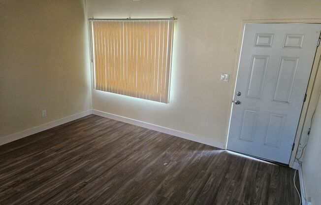 2 beds, 1 bath, $1,995