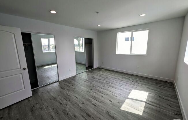 753 1/2 E ADAMS BLVD