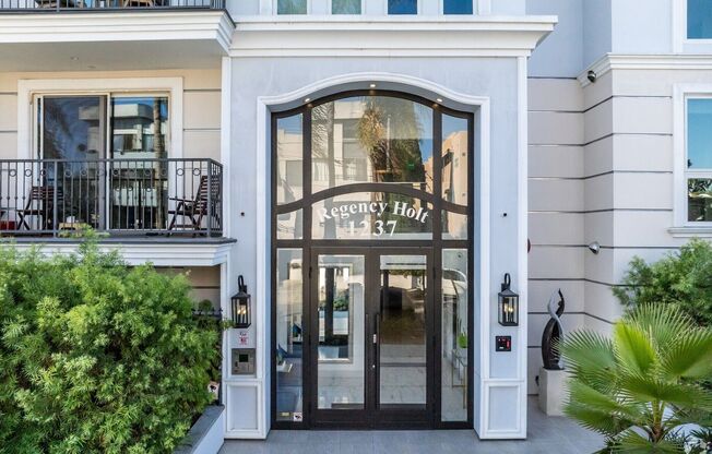 Regency Holt Apartments