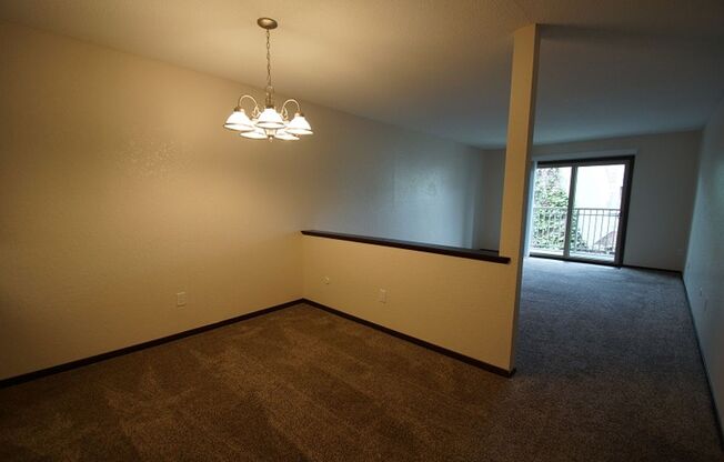 1 bed, 1 bath, 780 sqft, $1,267, Unit 216