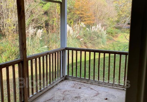 3023 WELLINGTON RDG LOOP