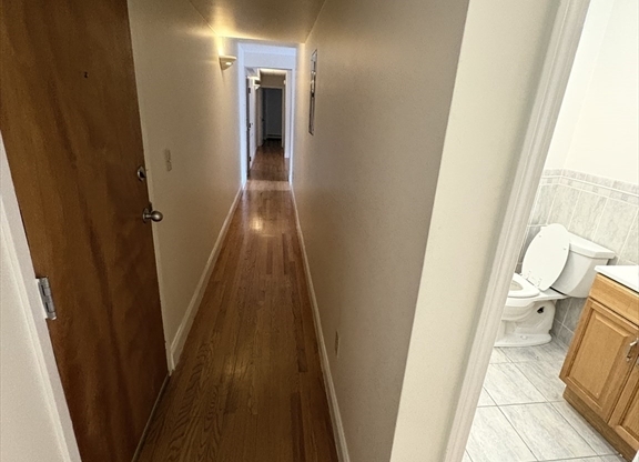 3 beds, 2 baths, 1,110 sqft, $5,100, Unit 30