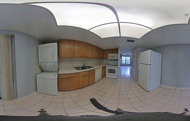 3 Bedroom Condo, close to airport & shopping! Available Now