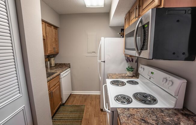 3 beds, 2 baths, 1,603 sqft, $1,495, Unit M104