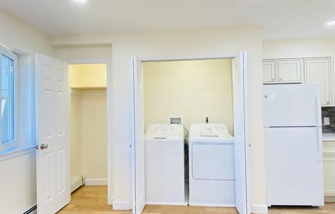 2 beds, 1 bath, 750 sqft, $3,500, Unit 3