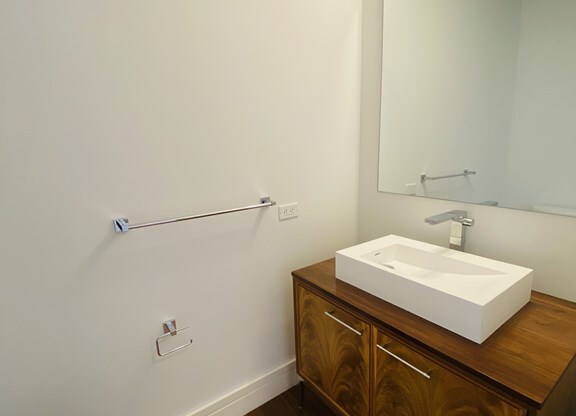 2 beds, 2.5 baths, 1,357 sqft, $16,000, Unit 3608