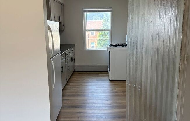 1 bed, 1 bath, 600 sqft, $1,040, Unit 308-1