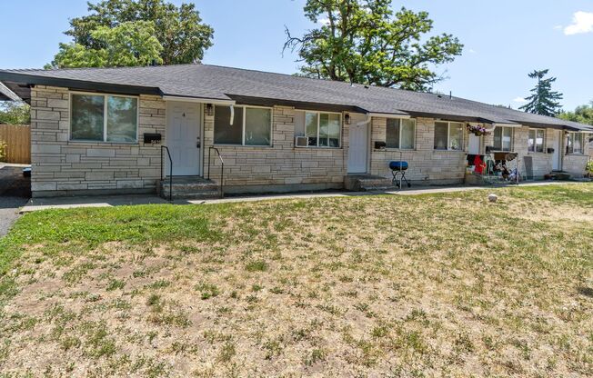 5410 / 5416 N Lacey St