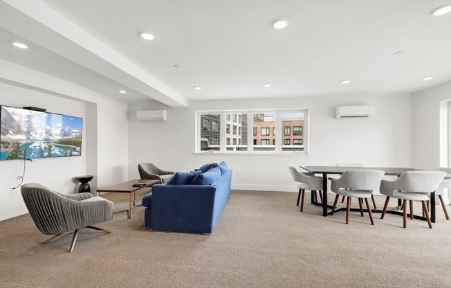 1 bed, 1 bath, 675 sqft, $3,300, Unit 310