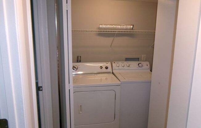 2 beds, 2 baths, 955 sqft, $1,225, Unit 5710A