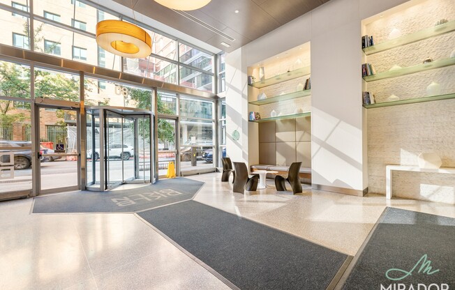 1 bed, 1 bath, $4,595, Unit 32L