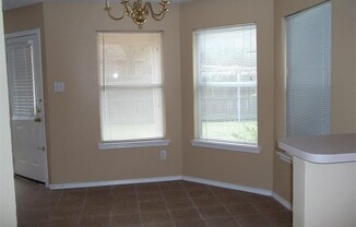 213 IDLE CRK LN