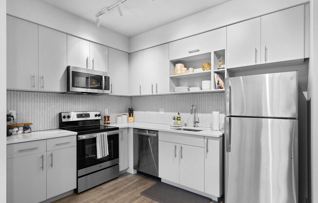 2 beds, 2 baths, 825 sqft, $1,475, Unit 110