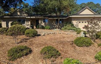 El Dorado Hills Charming Home in Well Established Neighborhood