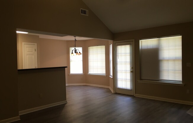 3br/2ba Home in the Bartlett area. Vaulted Ceilings! Fenced Back Yard. Pets are owners approval, fees apply.