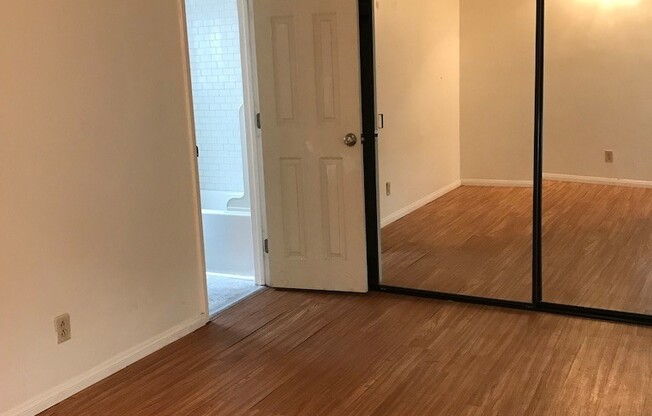 2 beds, 1 bath, $4,000, Unit B