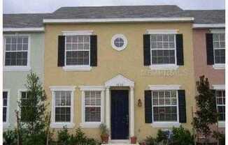 Avalon Park Town Center Townhome: 3 Bedroom plus bonus room, 2.5 Bath