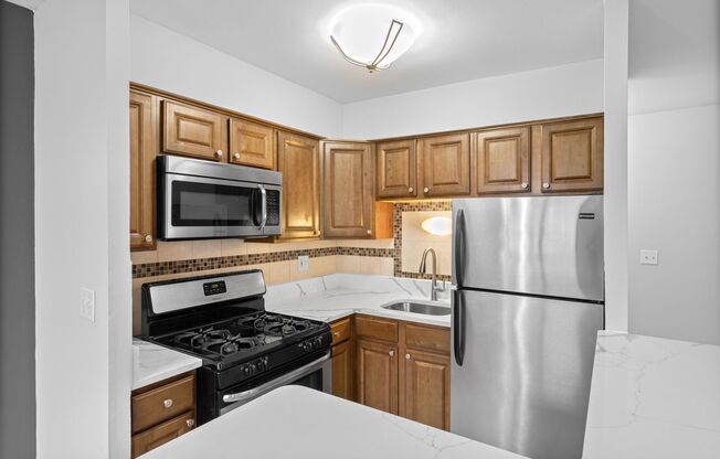 1 bed, 1 bath, 536 sqft, $1,775, Unit 530