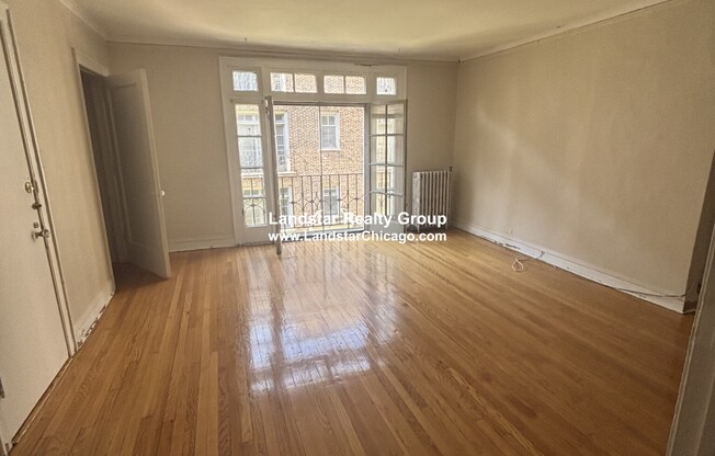 909 Elmwood Ave